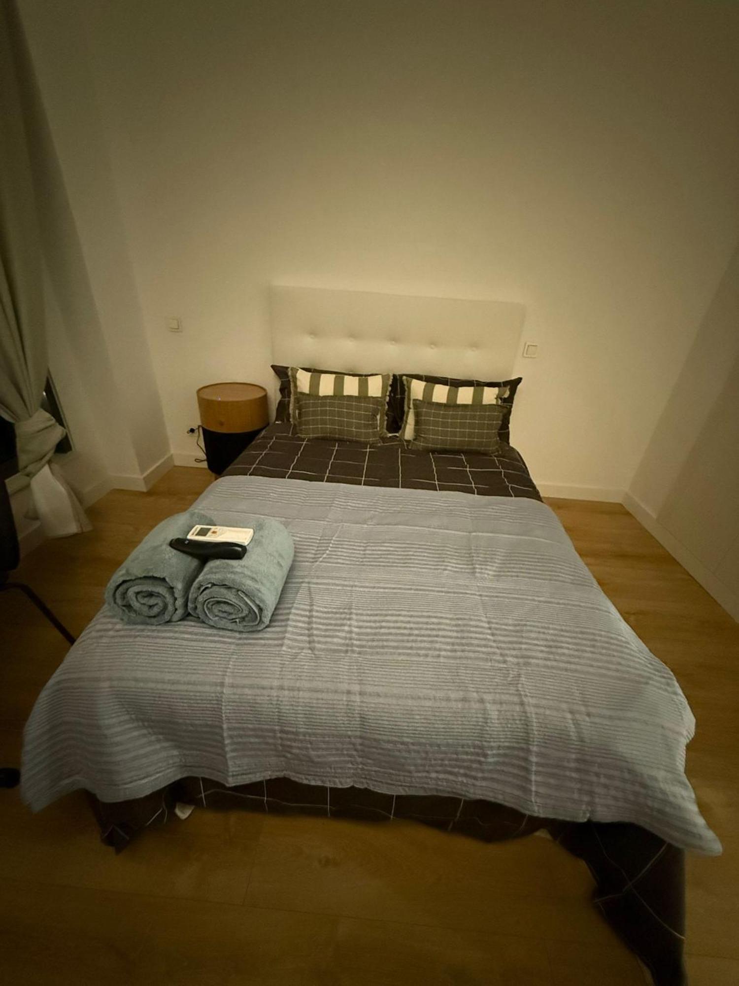 To Room Madrid Castellana Exterior foto