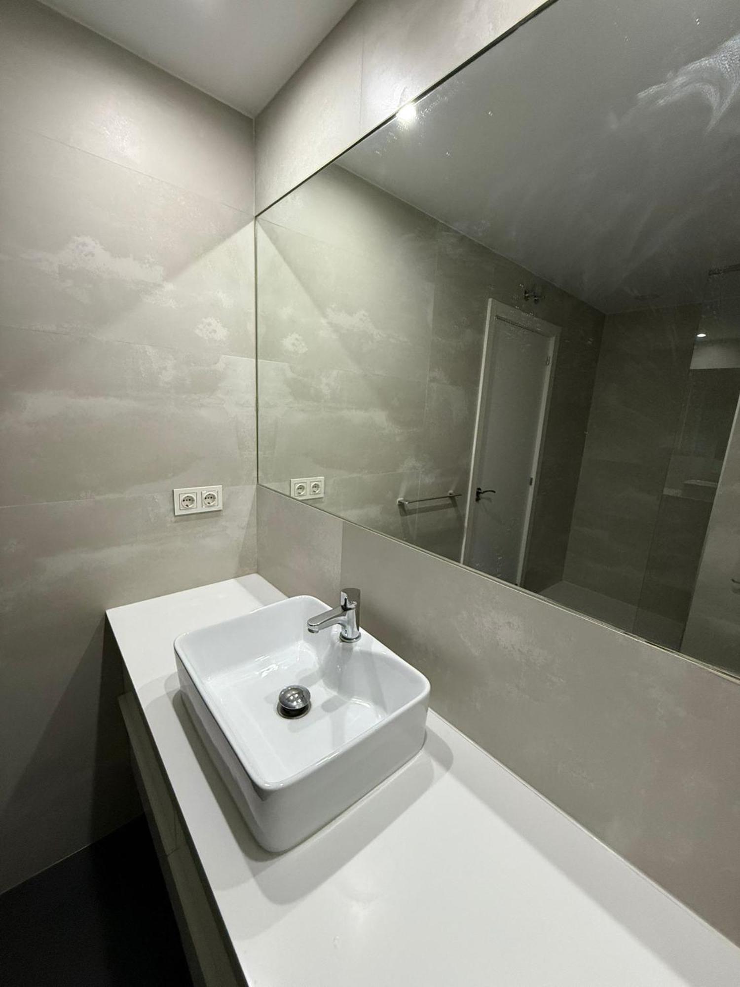 To Room Madrid Castellana Exterior foto
